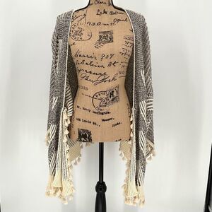 Roffe Pommed Hem Knit Kimono‎ Wrap Cardigan Sweater Cream Grey Women One Size